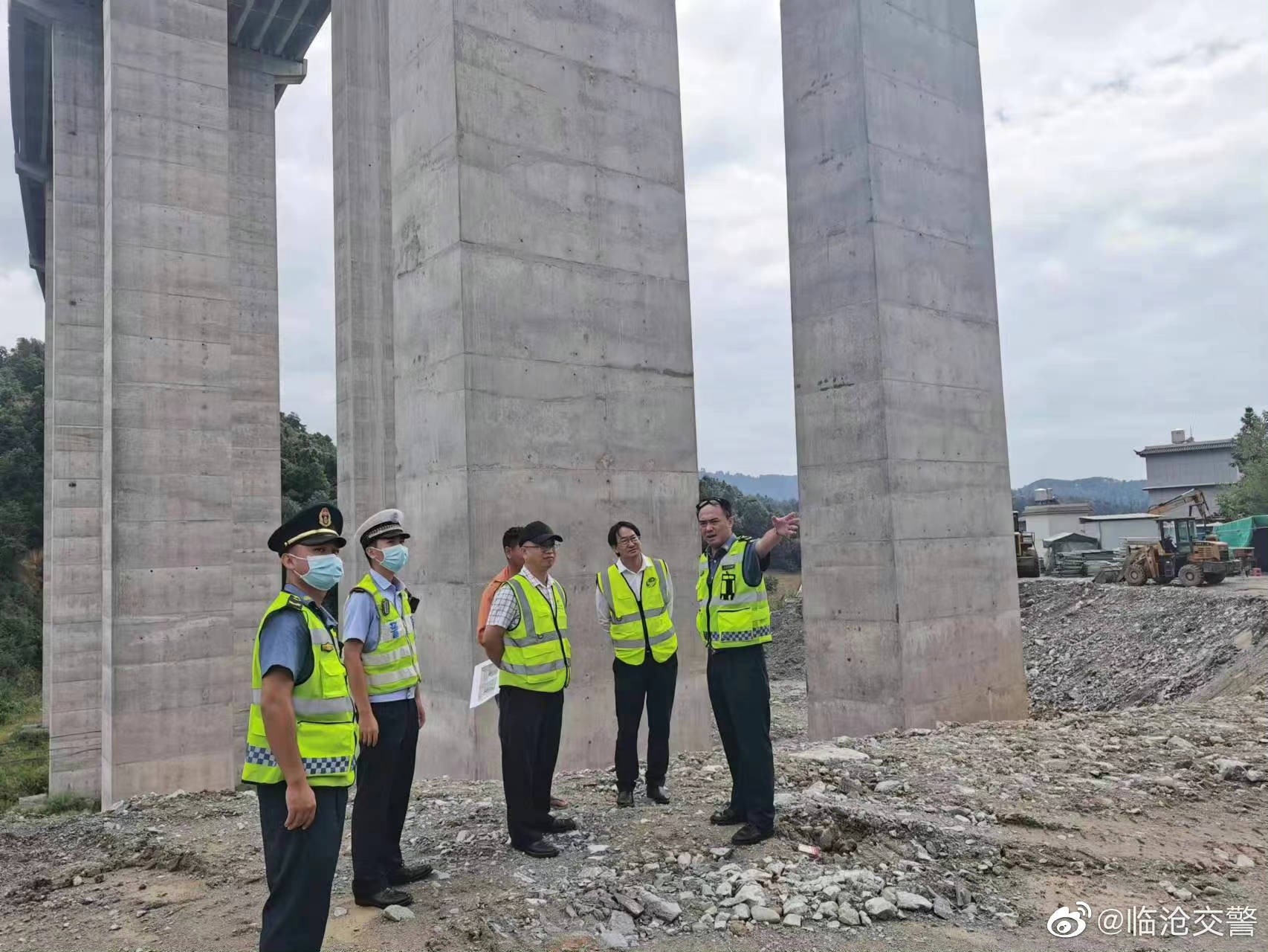 临沧交警微博