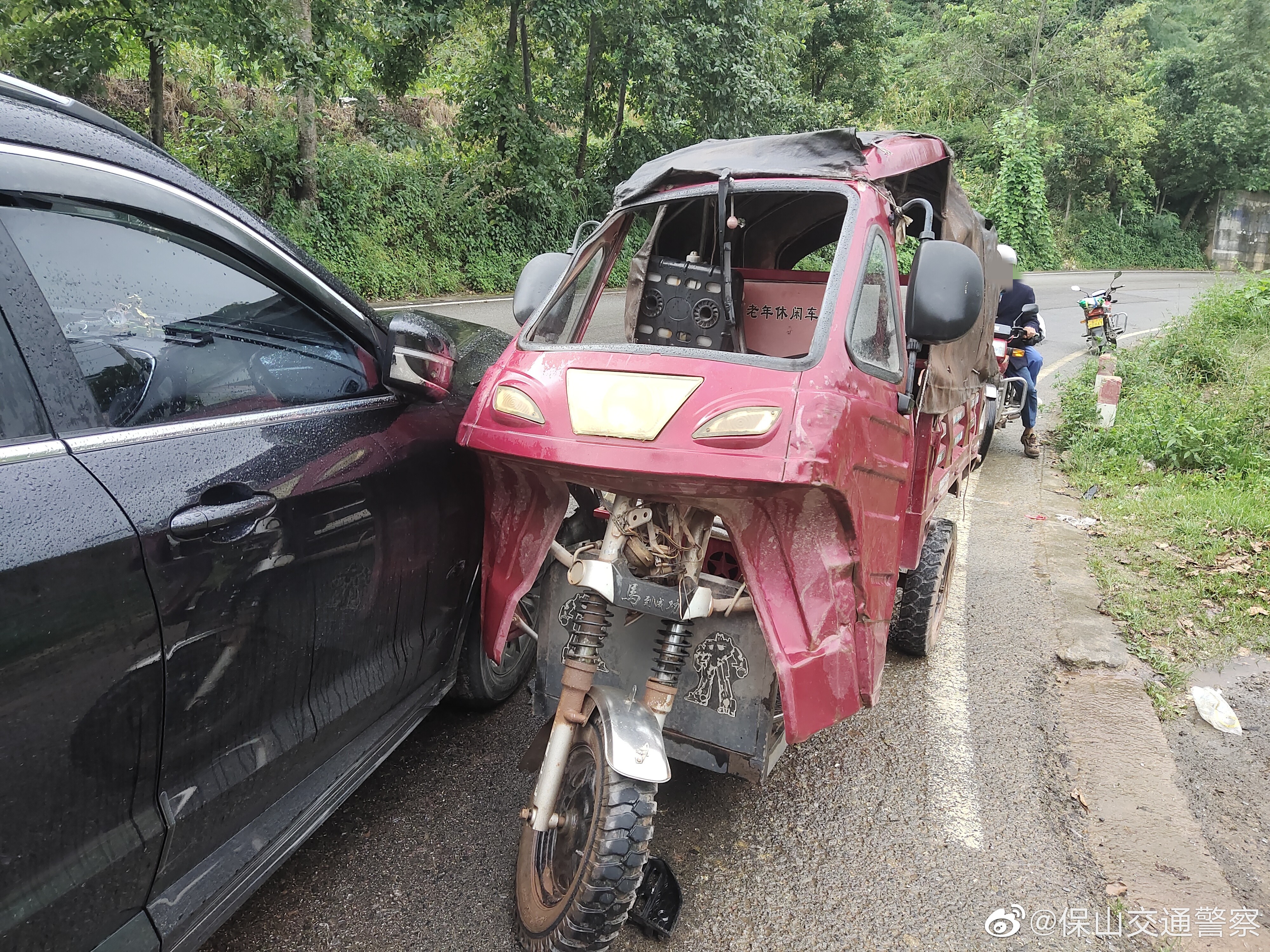保山交通警察微博