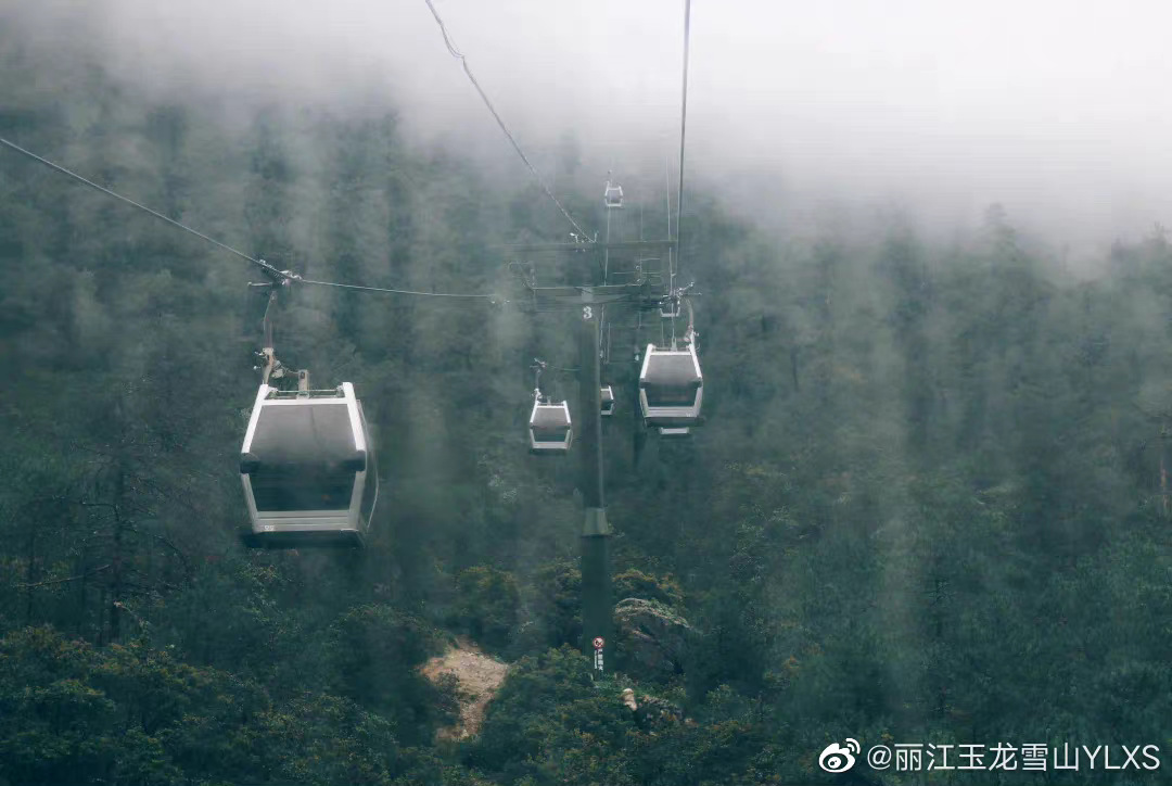 今天白天至5日 全市大部地区阴天间多云有阵雨或雷阵雨，东南部地区有中雨