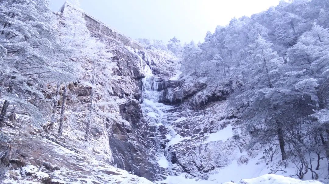 昆明轿子山旅游