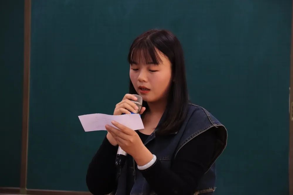 东川教育