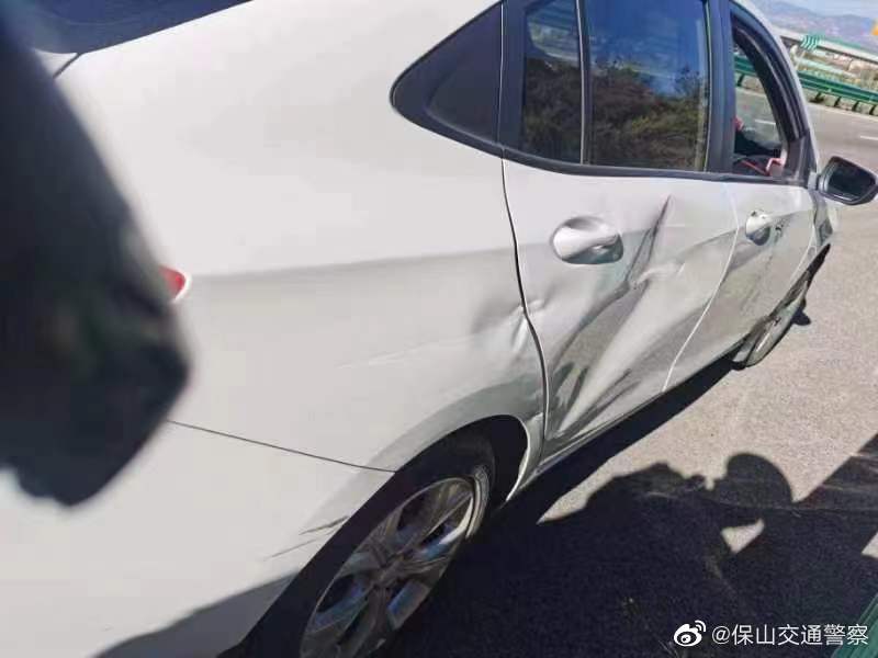 保山交通警察微博