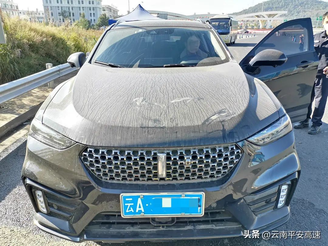 云南高速交警
