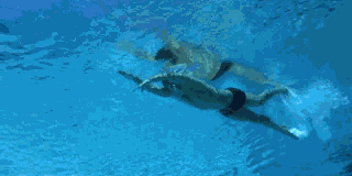 选近视泳镜度数要低50度