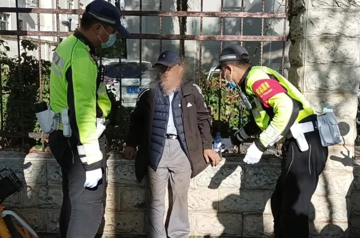 昆明交警