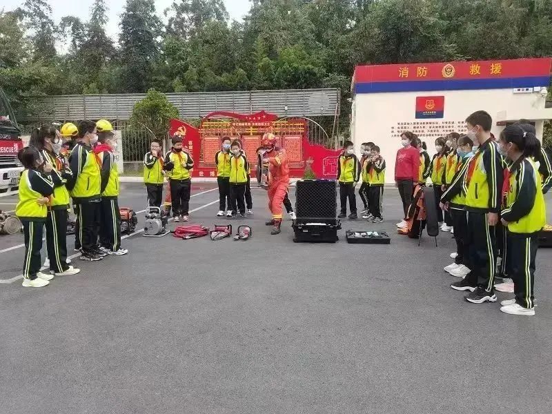 盘龙教育(微信)