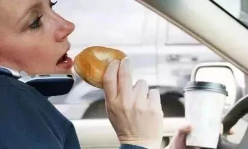 昆明交警