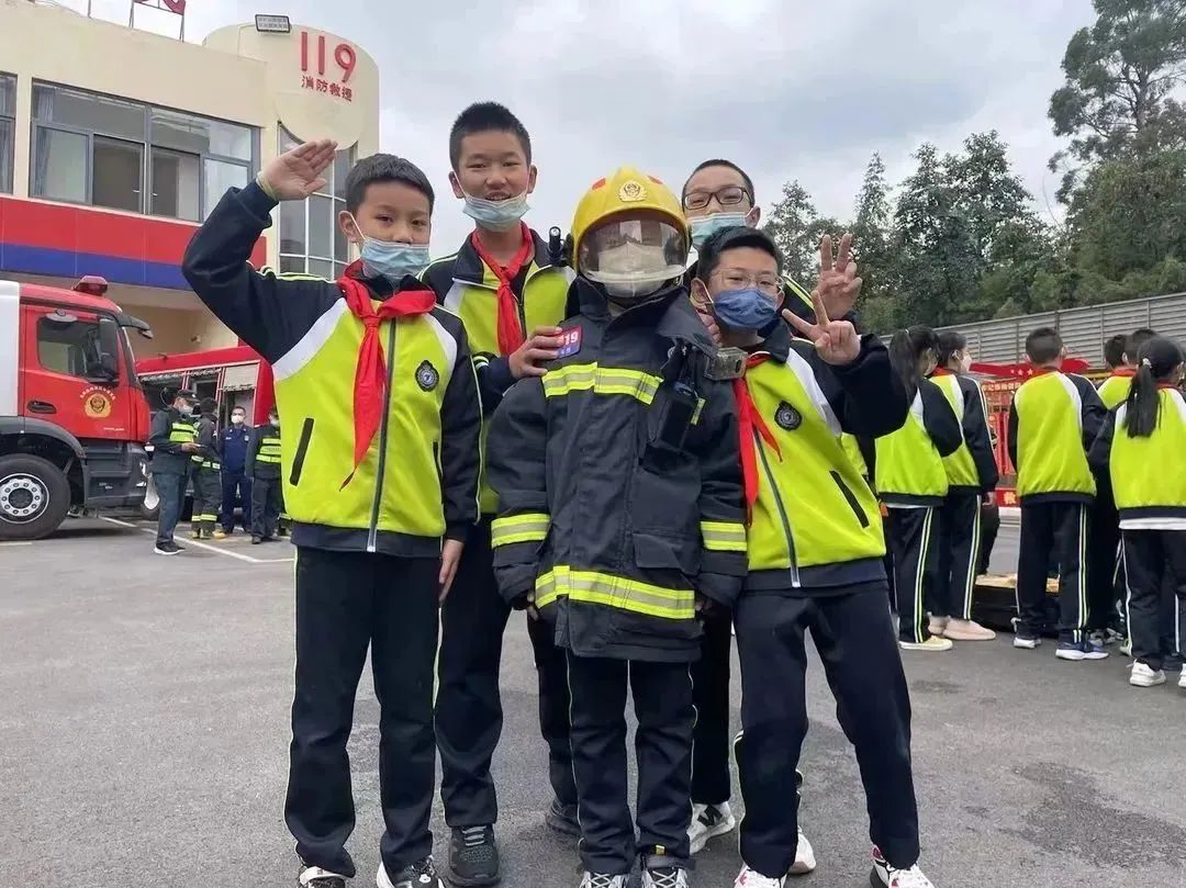 盘龙教育(微信)