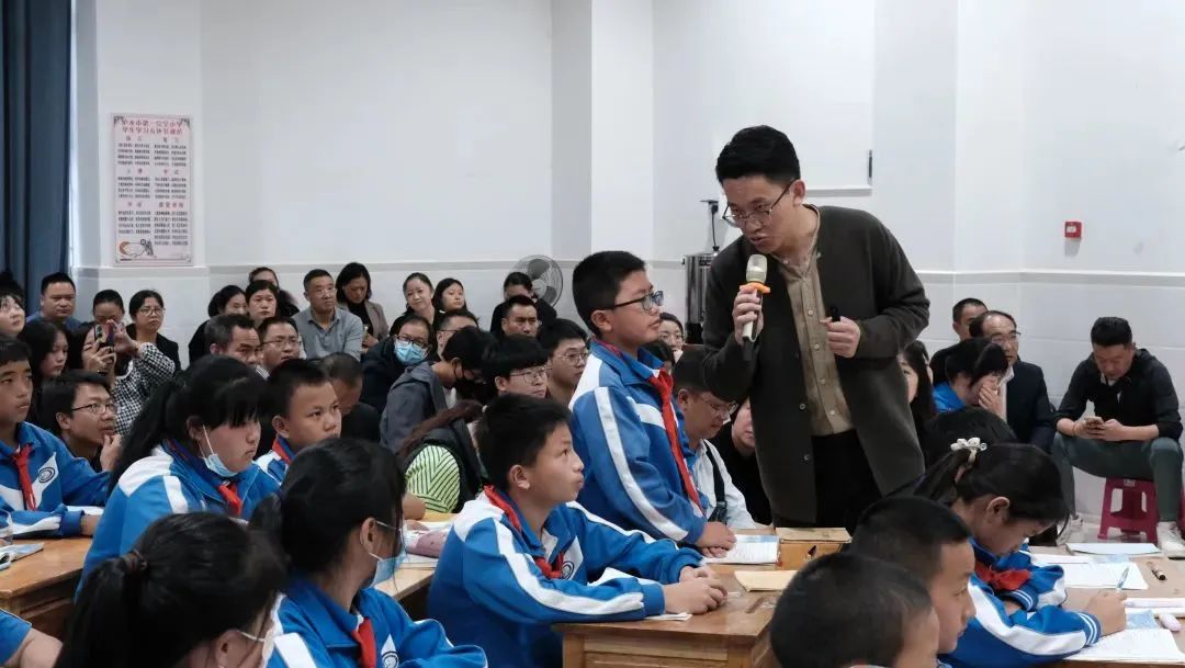 昆明西山教育体育