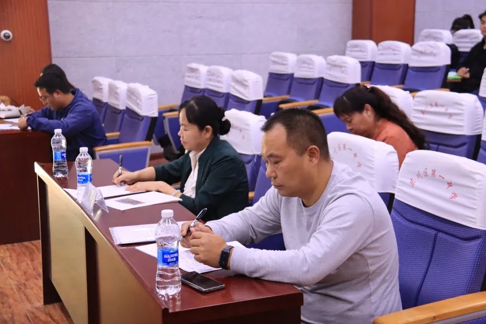 东川教育