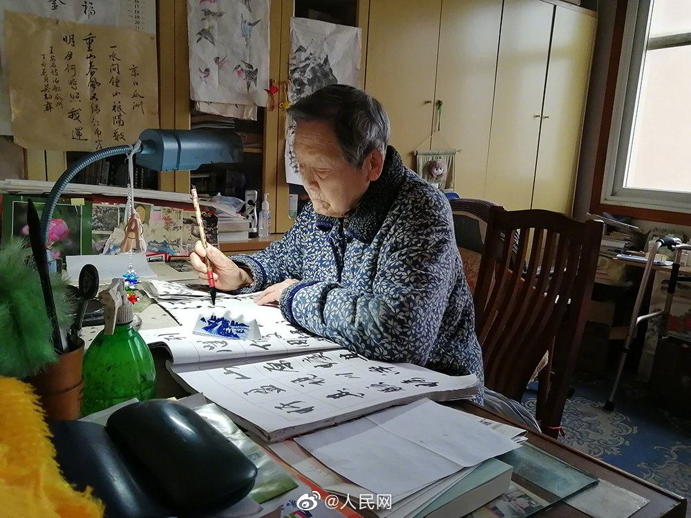 致敬！百岁妇产科专家吴劼彝离世捐遗体