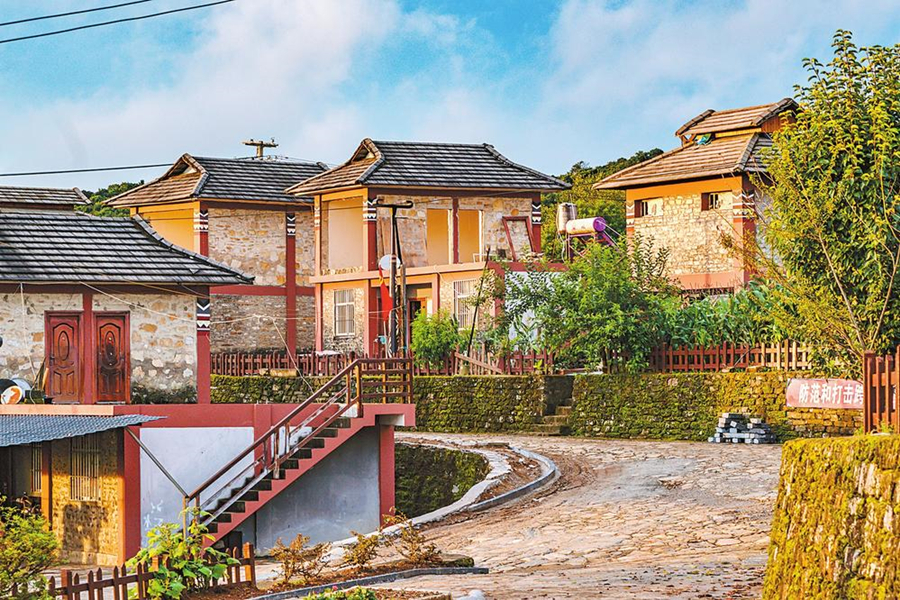 普洱西盟：传承民族文化 带热乡村旅游