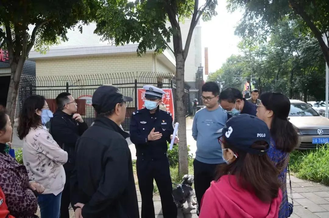 昆明交警