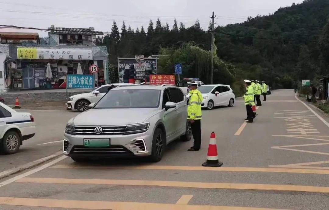 昆明交警