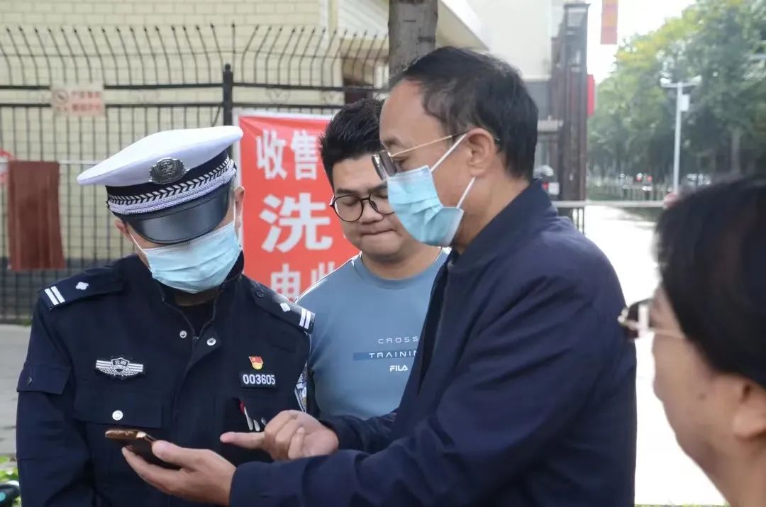 昆明交警