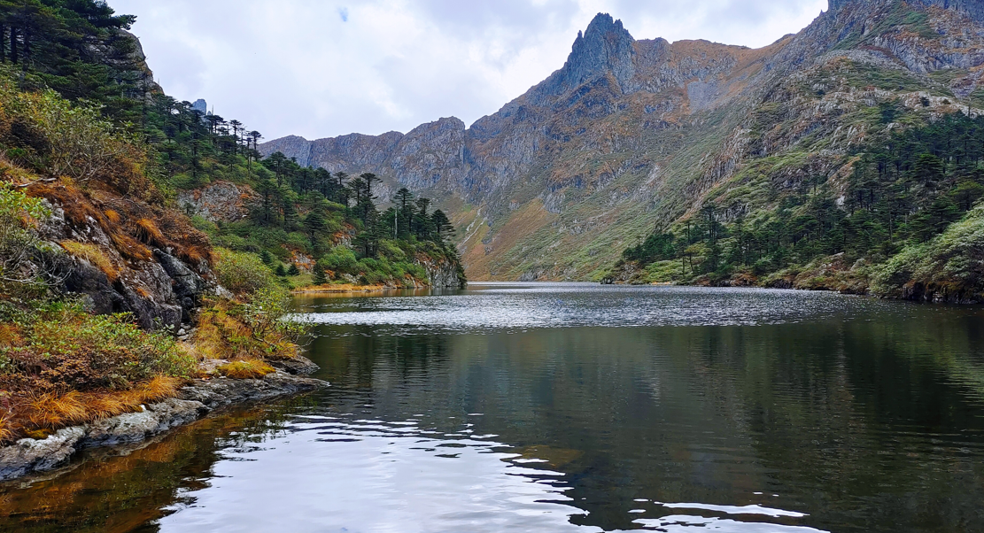 畅游云南 | 怒江福贡:七莲湖,犹如上天遗落人间的一滴泪 - 资讯频道