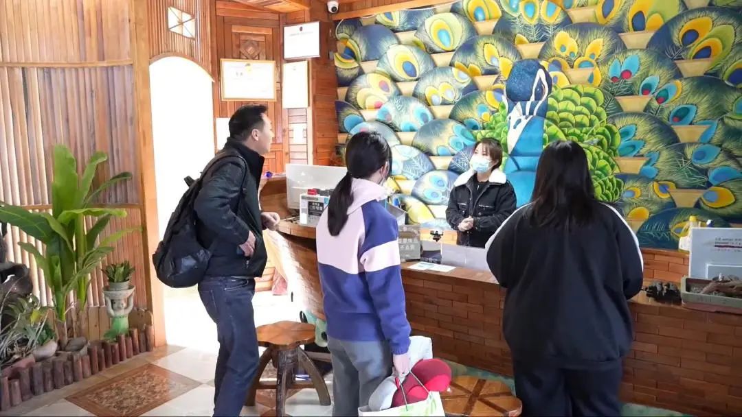 掌上春城