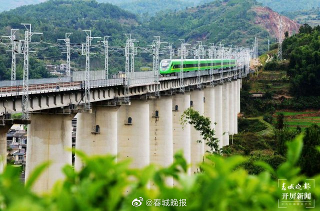 中老铁路累计发送旅客突破900万人次