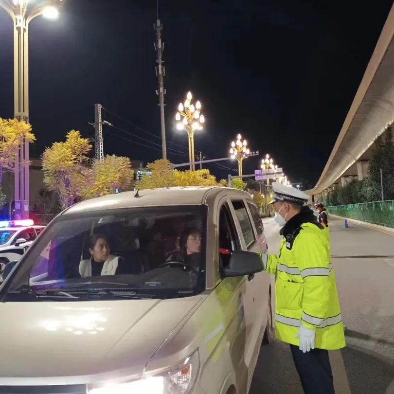 昆明交警