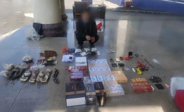 年关临近，盗贼专挑不上锁的车下手，保山已连发多起