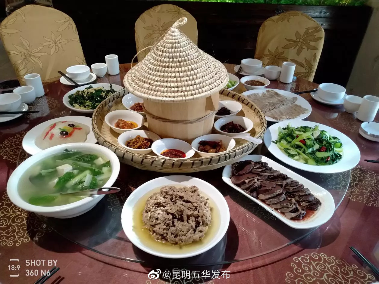 西翥文脉四｜沙朗杀猪饭 最抚凡人心