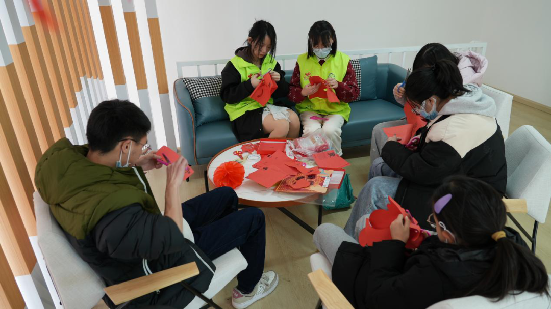 盘龙共青团