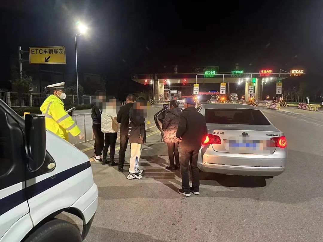 云南高速交警