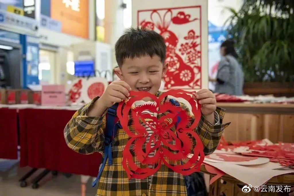 “云南发布”微博