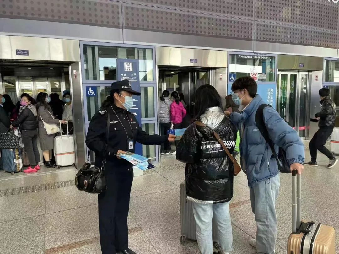 掌上春城