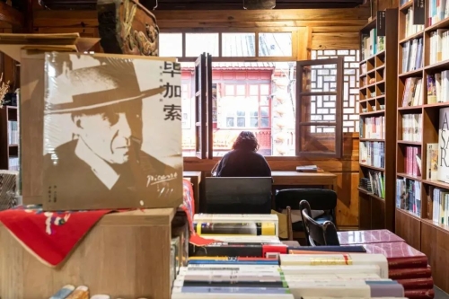 昆明市文化和旅游局