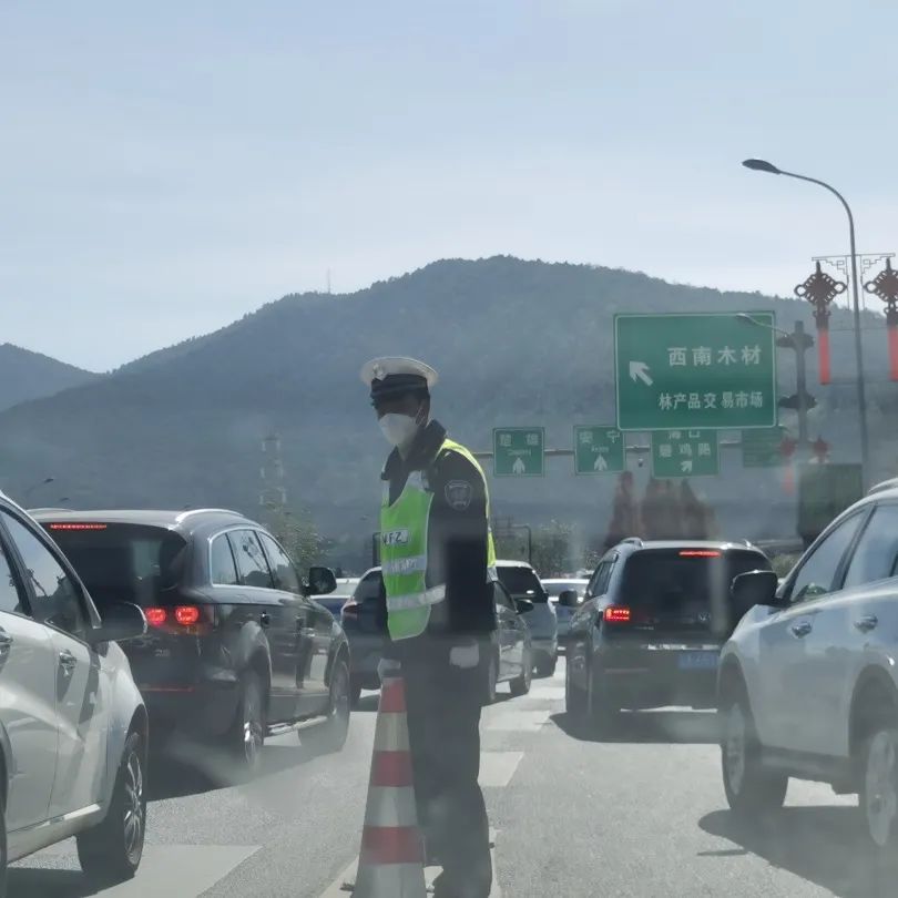 昆明交警