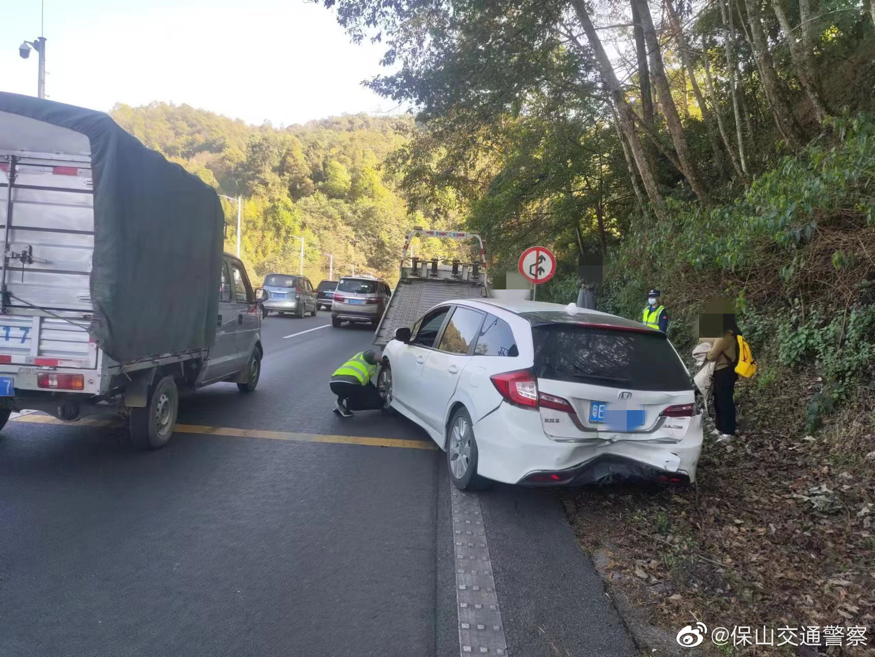 保山交通警察微博