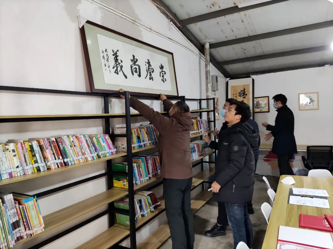 微观盘龙