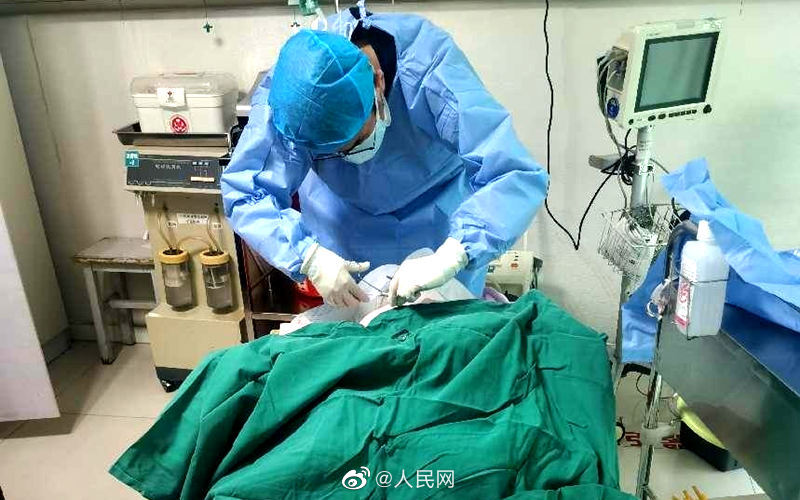 谢谢你来过！3个月宝宝离世捐献遗体眼角膜