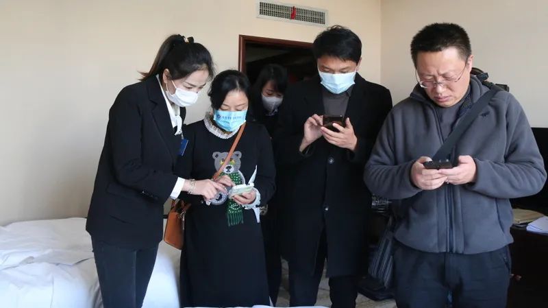 红河日报