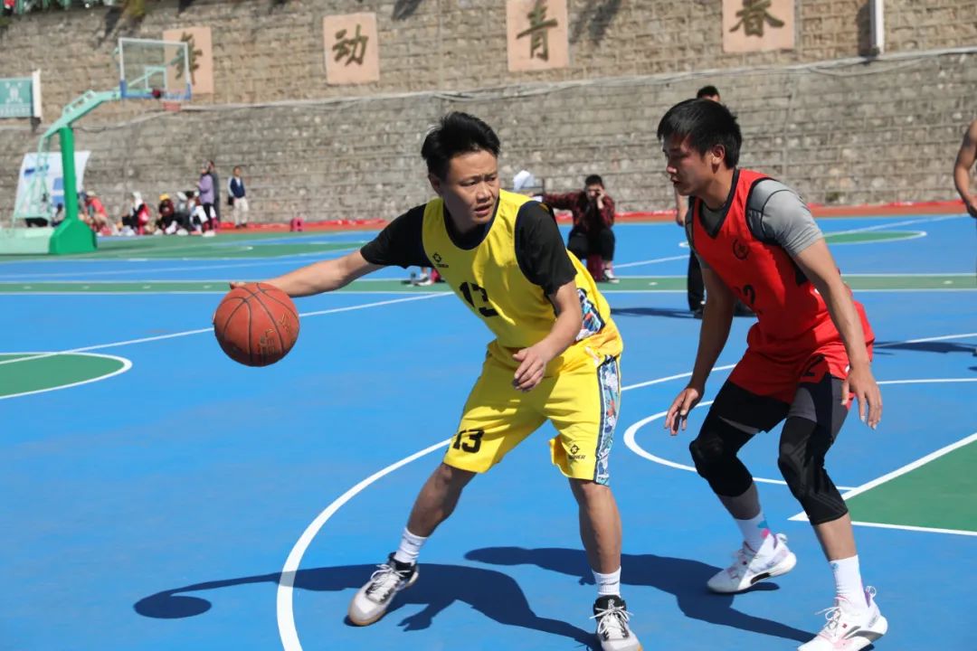 东川教育