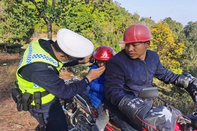 普洱交警微博