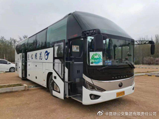 乘公交 逛景点
昆明公交集团开通环滇观光专线方便乘客出游