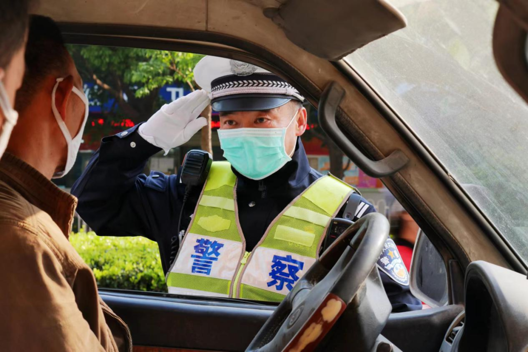 昆明交警
