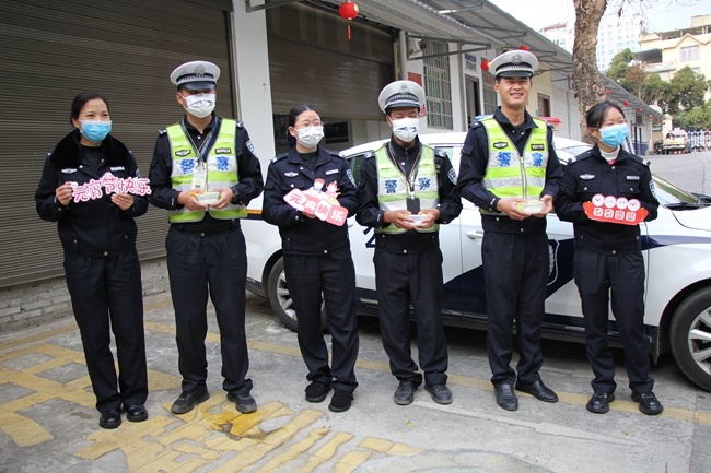 文山市交警大队微博
