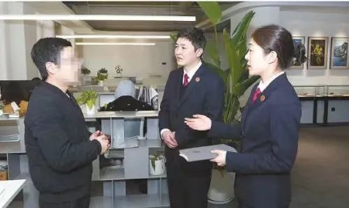云南依法治省