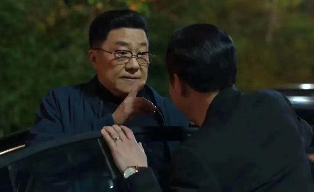 微观盘龙