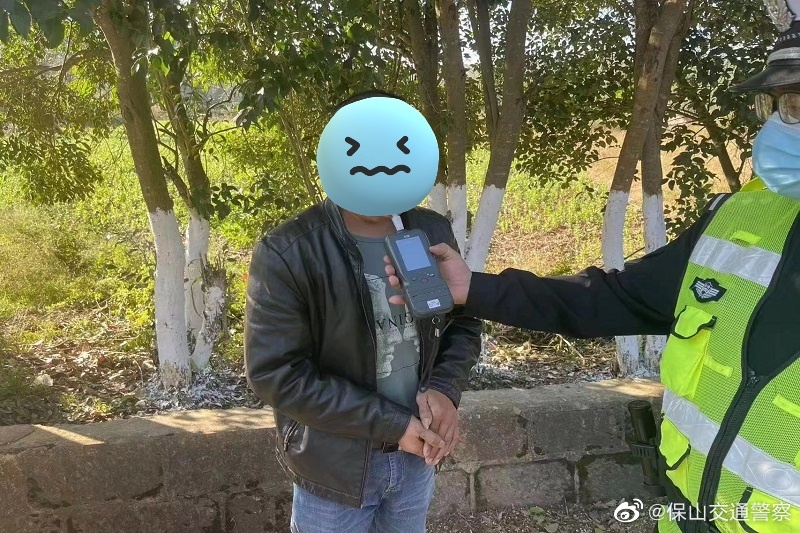 保山交通警察微博