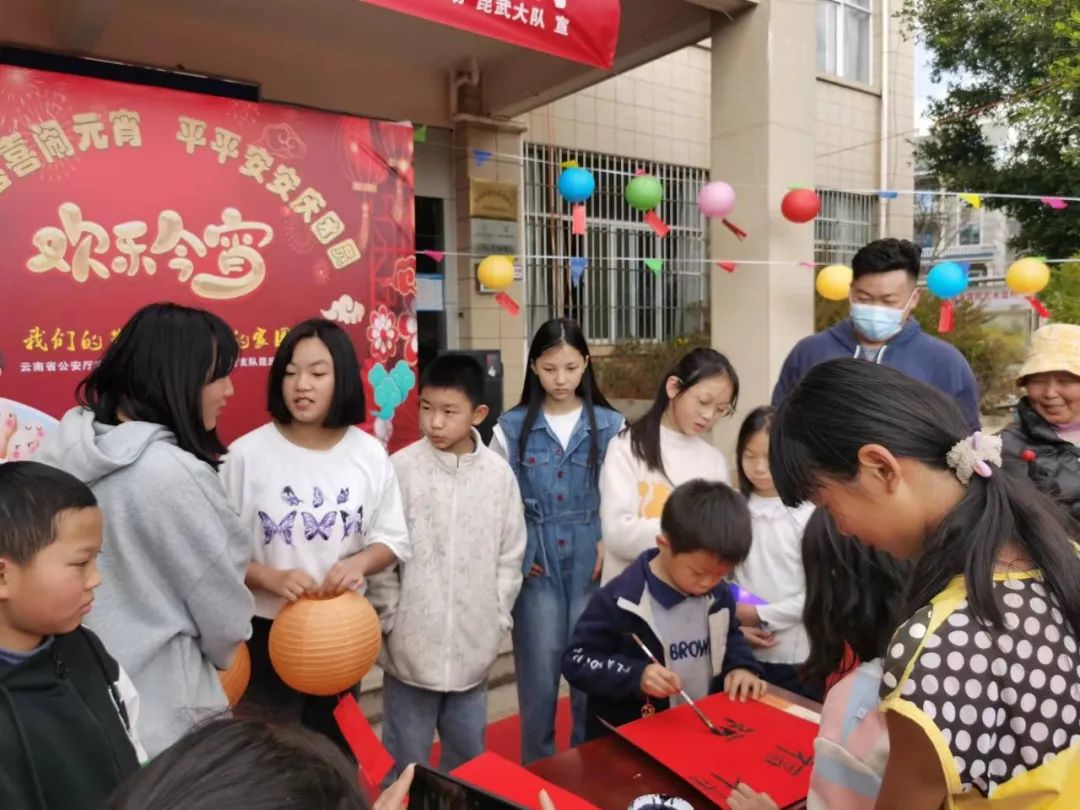 云南高速交警