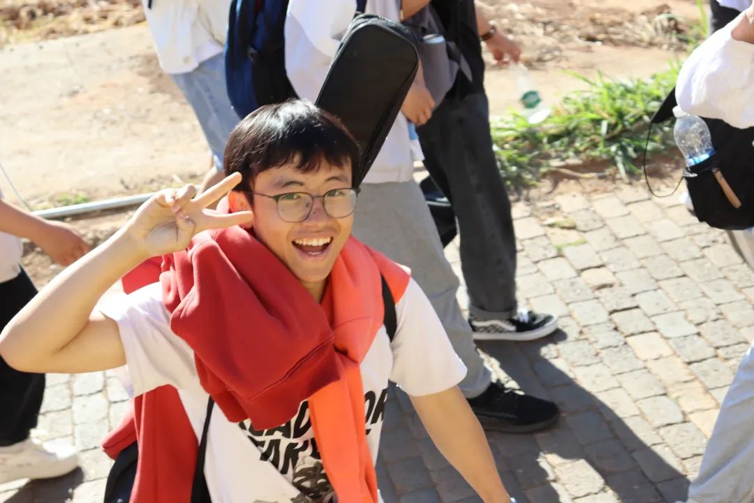 东川教育