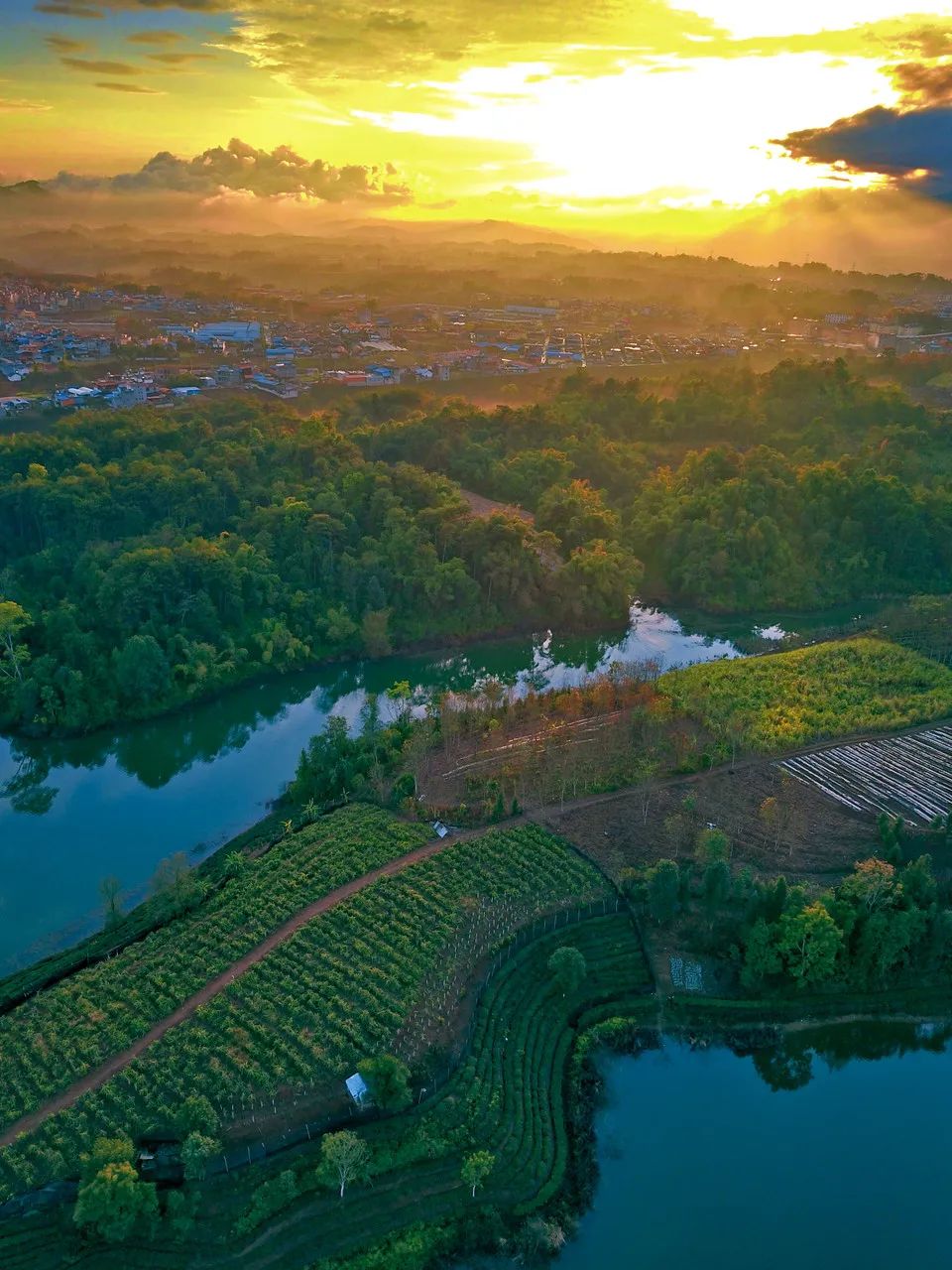 一部手机游云南