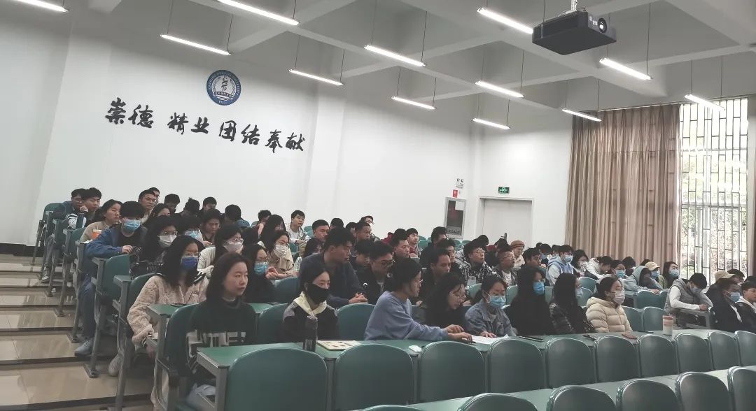 昆明医科大学附属口腔医院