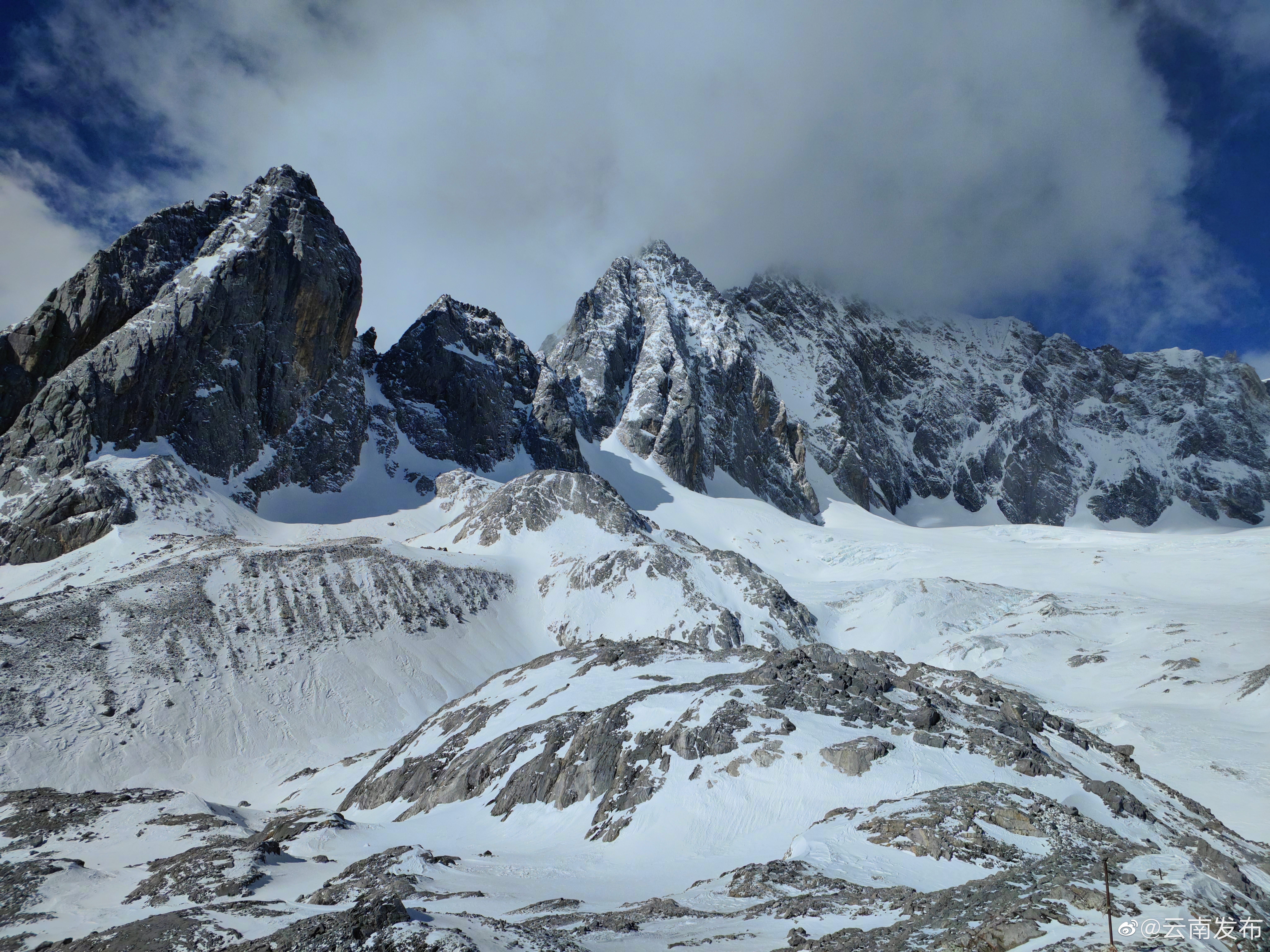 “云南发布”微博