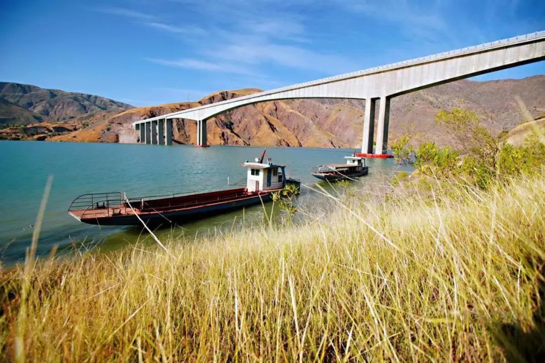 云南省文化和旅游厅