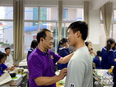 云南一名医生获评中国好医生